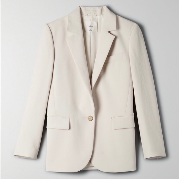Aritzia Nostalgia Blazer - Picture 3 of 7